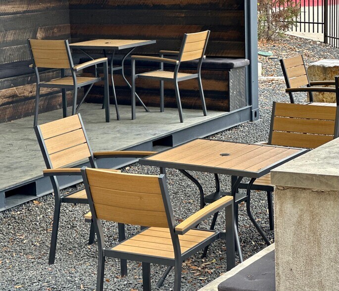 More Photos Of 2214 Braker Ln, Austin Distribution For Lease