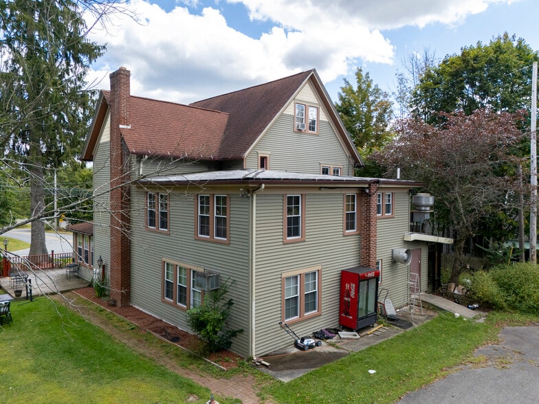 More Photos Of 87 Milanville Rd, Beach Lake Hotel For Sale