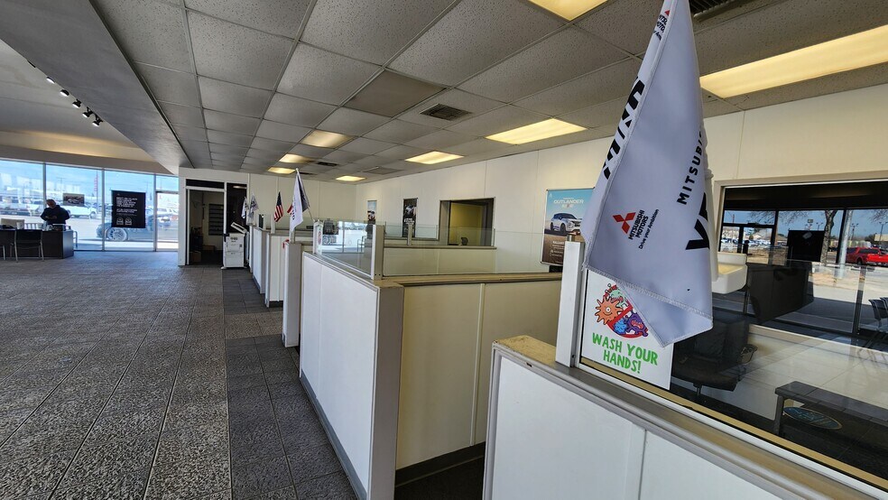 More Photos Of 3915 W Wall St, Midland Auto Dealership For Sale