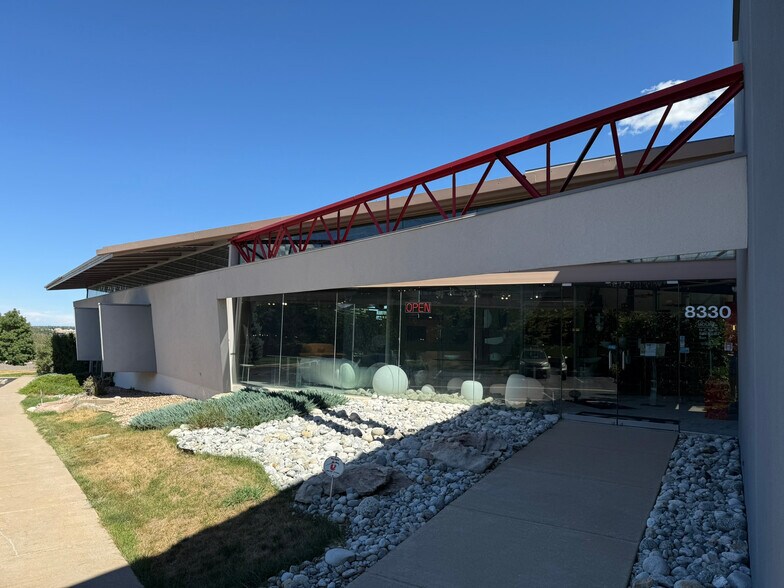 More Photos Of 8330 S Colorado Blvd, Littleton Freestanding For Sale