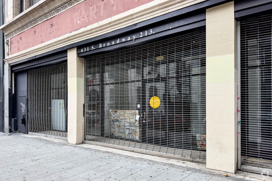 More Photos Of 431 S Broadway, Los Angeles Office For Lease