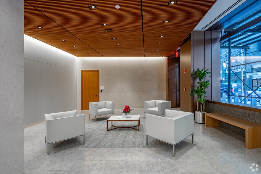 More Photos Of 107 Greenwich St, New York Office For Lease