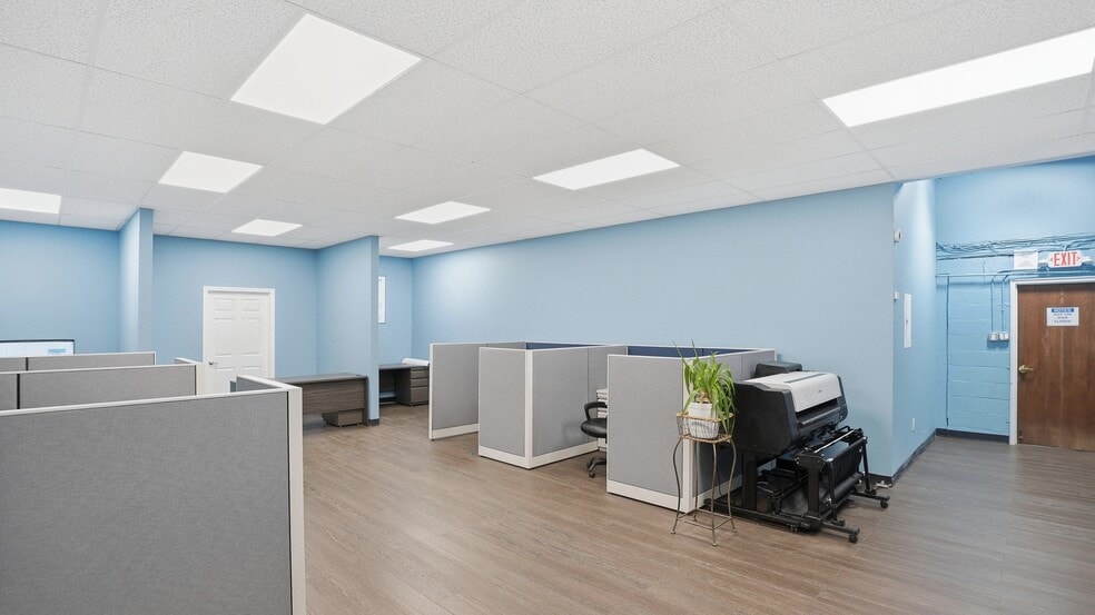 More Photos Of 384 Moffitt Blvd, Islip Warehouse For Sale