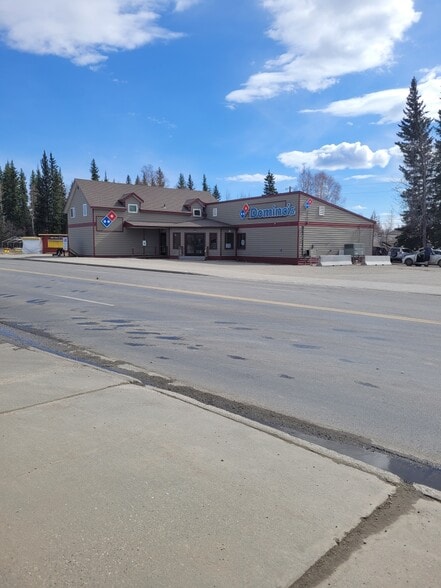 More Photos Of 3451 College Rd, Fairbanks General Retail For Sale