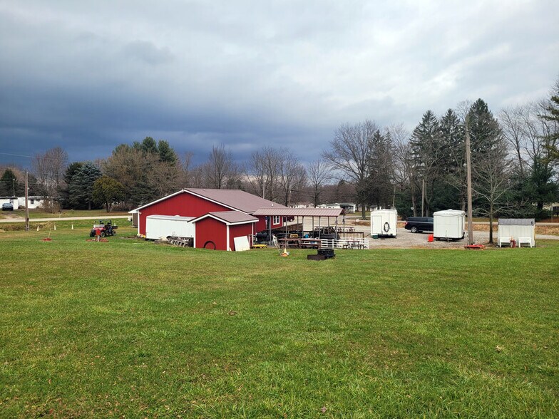 More Photos Of 7517 Pymatuning Lake Rd, Williamsfield General Retail For Sale