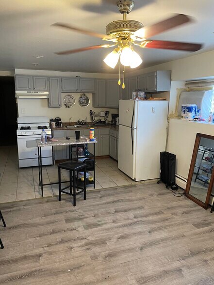 More Photos Of 5017 W 14th St, Cicero Apartments For Sale