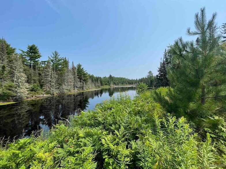 More Photos Of 26497 US-41, Covington Flex For Sale