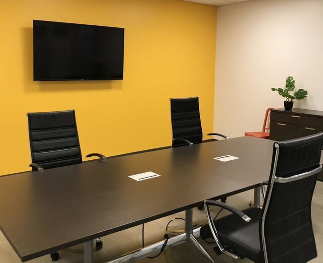 More Photos Of 460 Stull St, South Bend Flex For Sale