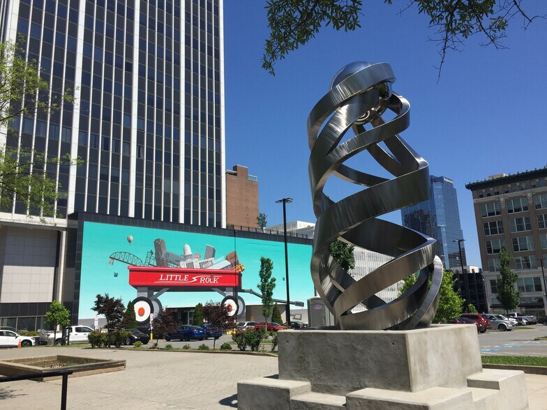 More Photos Of 124 W Capitol Ave, Little Rock Office For Lease
