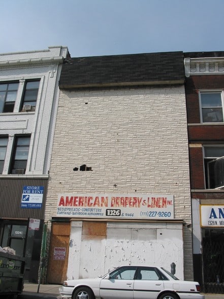 More Photos Of 1288 N Hermitage Ave, Chicago Office For Lease