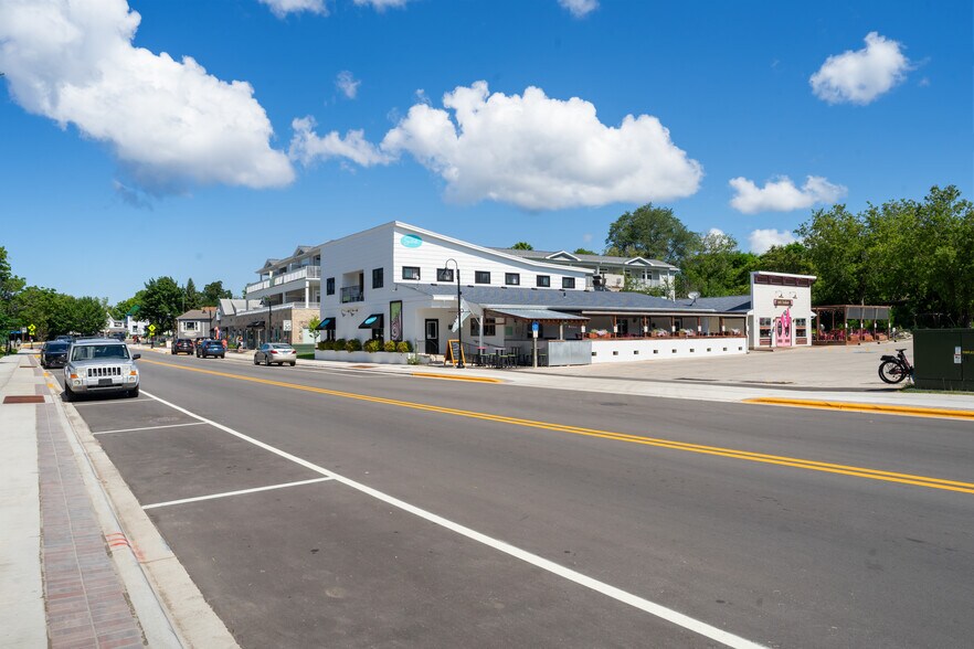 More Photos Of 7778 Highway 42, Egg Harbor Restaurant For Sale