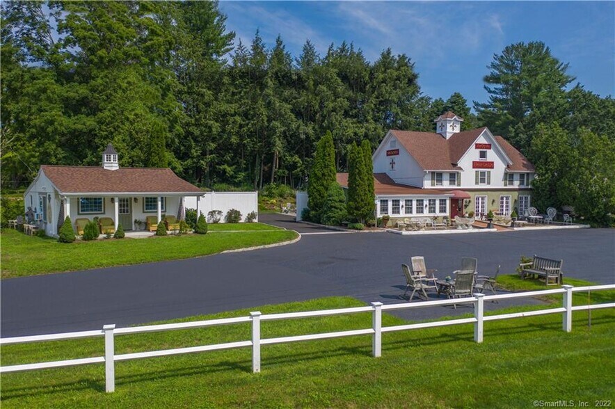 Primary Photo Of 4 Long Ridge Rd, Redding General Retail For Sale