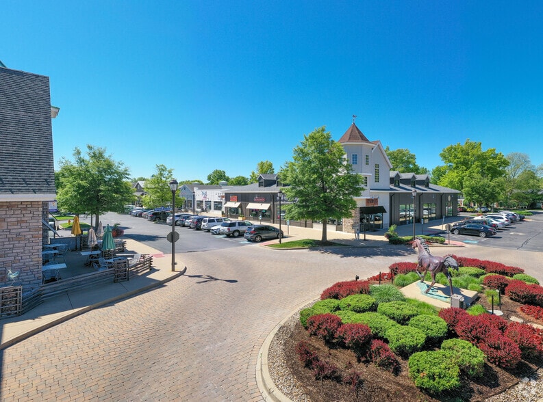 More Photos Of 1311 Herr Ln, Louisville Unknown For Lease