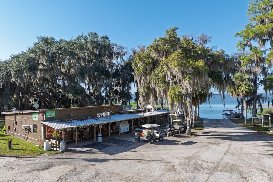 More Photos Of 15008 SE HWY 301, Hawthorne Manufactured Housing Mobile Home Park For Sale