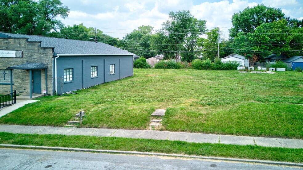 More Photos Of 2044-2054 N Olney St, Indianapolis Religious Facility For Sale