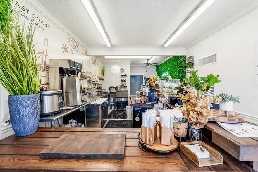 More Photos Of 1615 14th Ave, Vero Beach Medical For Sale