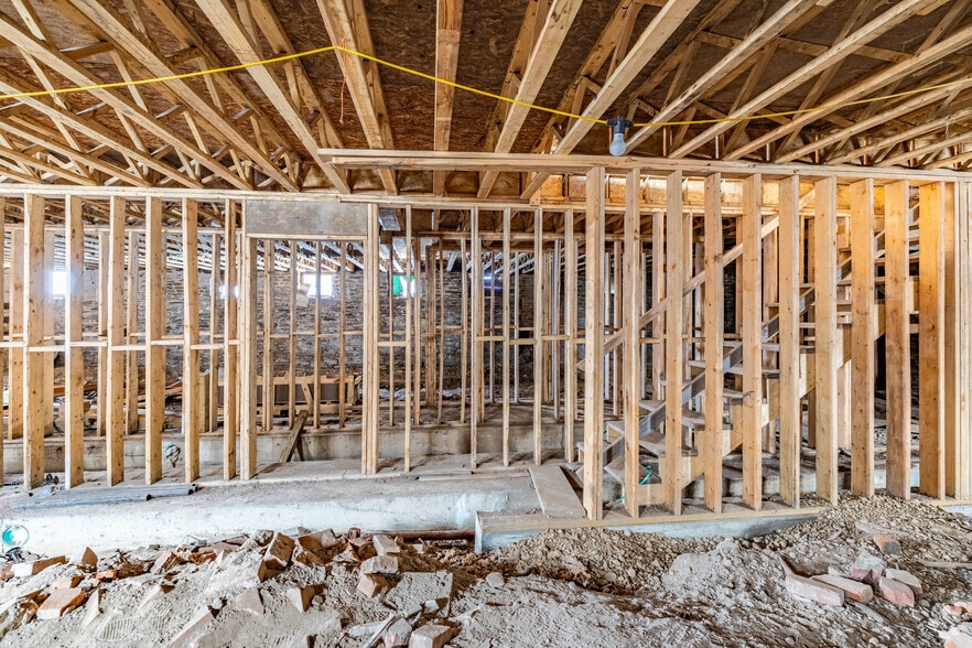 More Photos Of 263 Washington St, Binghamton Apartments For Sale