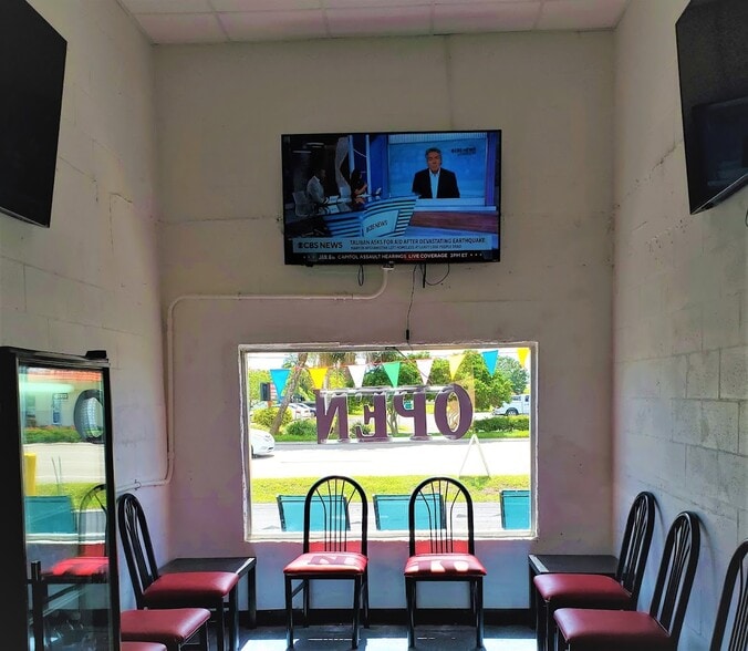 More Photos Of 1934 S Del Prado Blvd, Cape Coral Carwash For Sale