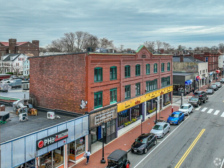 More Photos Of 380-390 Moody St, Waltham Apartments For Sale