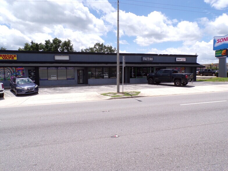 More Photos Of 403 Magnolia Ave, Auburndale Unknown For Lease