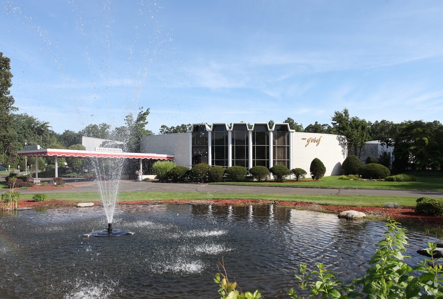 More Photos Of 176 Shoemaker Ln, Agawam Lodge Meeting Hall For Sale