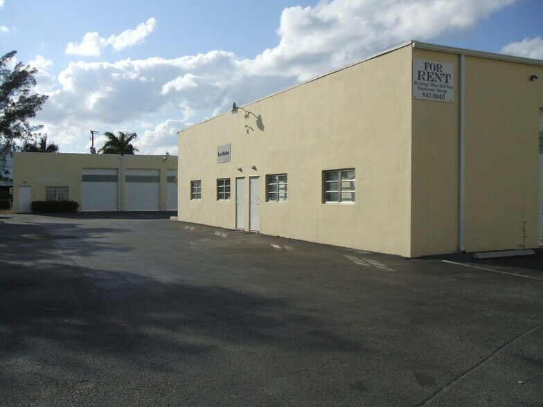 More Photos Of 1875 S Dixie Hwy, Pompano Beach Flex For Lease