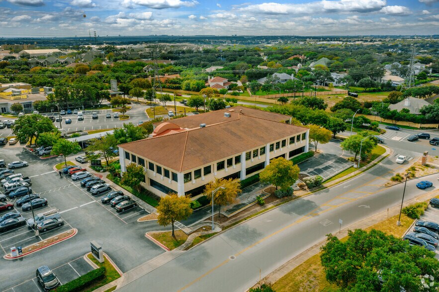 More Photos Of 19016 Stone Oak Pky, San Antonio Medical For Lease