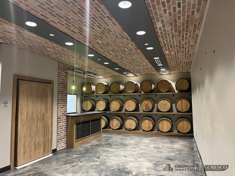 More Photos Of 12308 Mayfield Rd, Cleveland Apartments For Lease