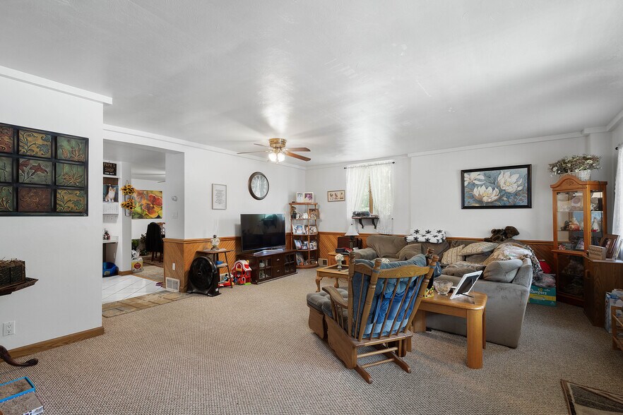 More Photos Of 306 Maple Creek Rd, Charleroi Auto Repair For Sale