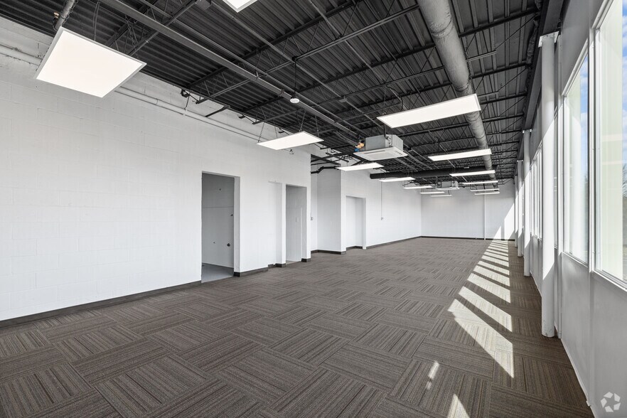 More Photos Of 6608-6610 Electronic Dr, Springfield Warehouse For Lease