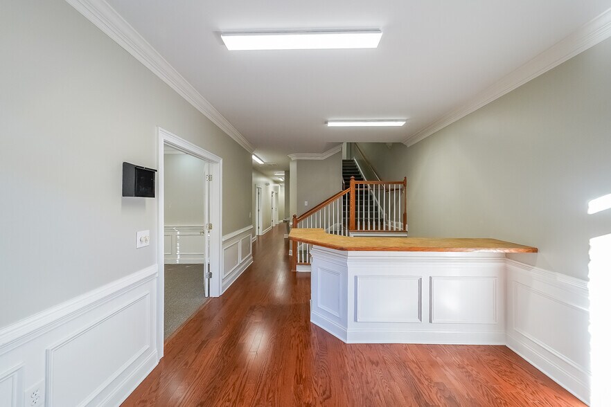 More Photos Of 1275 Shiloh Rd, Kennesaw Office Residential For Sale