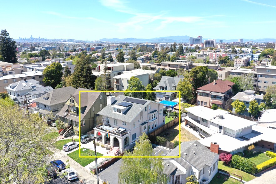 More Photos Of 435 Vernon St, Oakland Specialty For Sale