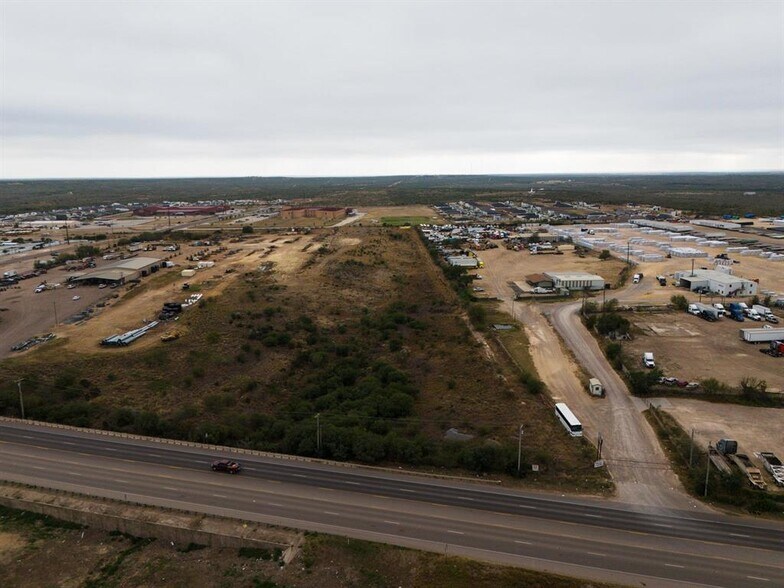 More Photos Of 6221 Texas 359 (ABST 0296 POR 32 A), Laredo Land For Sale
