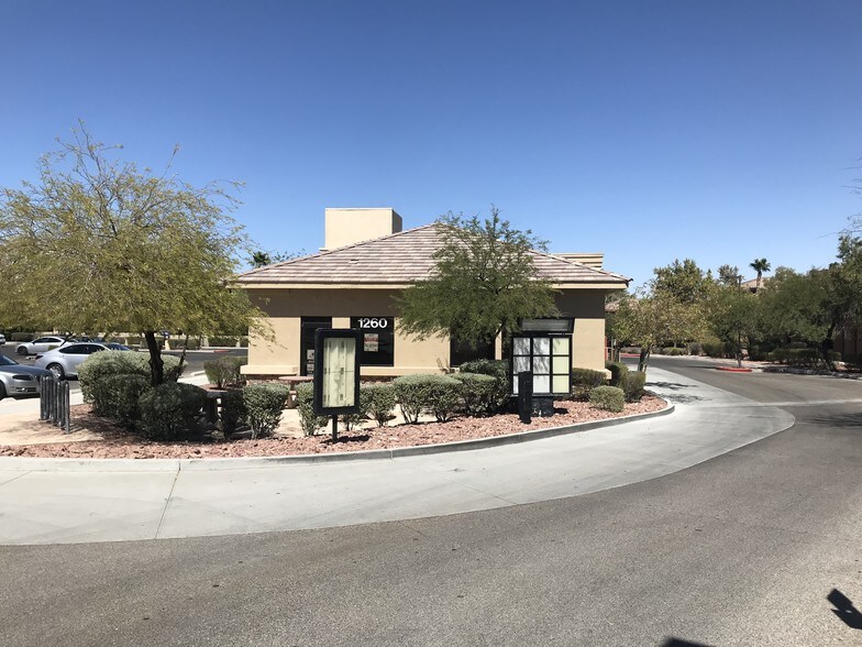 More Photos Of 1260 N Town Center Dr, Las Vegas Restaurant For Sale