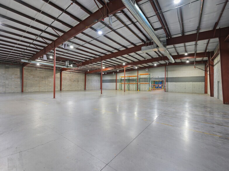 More Photos Of 2530 High Country Ct, Grand Junction Distribution For Lease