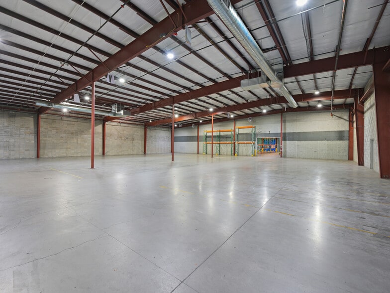 More Photos Of 2530 High Country Ct, Grand Junction Distribution For Sale