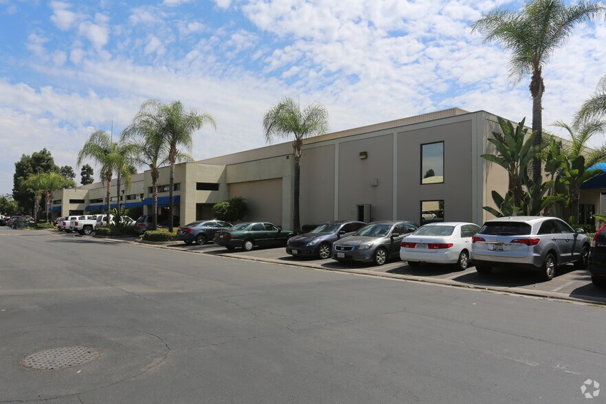 More Photos Of 600 S Jefferson St, Placentia Unknown For Lease