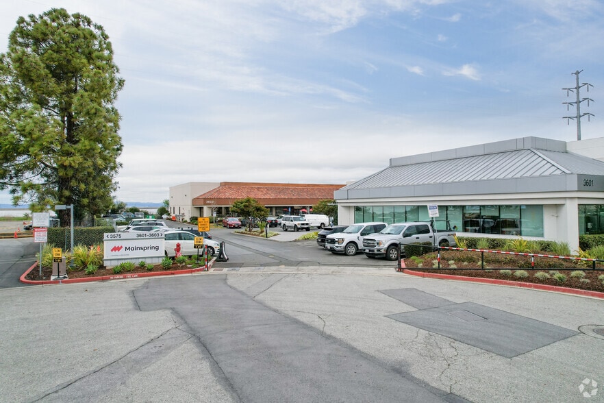 More Photos Of 3603 Haven Ave, Menlo Park Research And Development For Sale