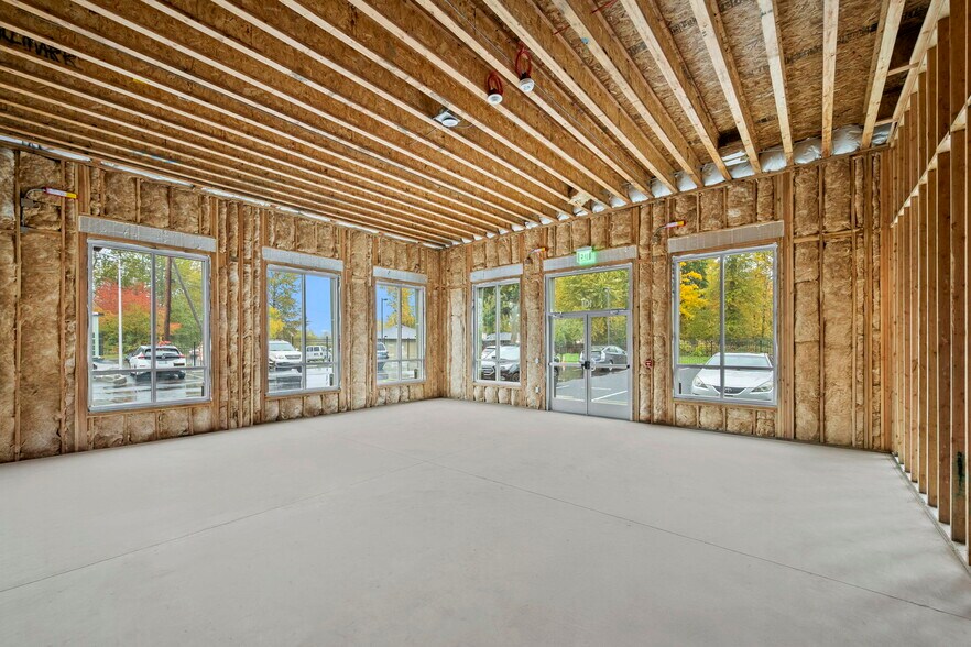 More Photos Of 12828 SE Kent Kangley Rd, Kent Storefront Retail Office For Lease