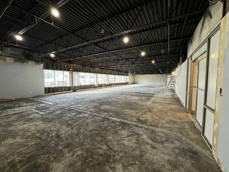 More Photos Of 11 Belden Ave, Norwalk Office For Lease