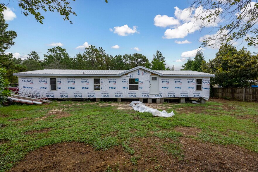 More Photos Of 128 Sandy Springs Ln, Lexington Manufactured Housing Mobile Home Park For Sale