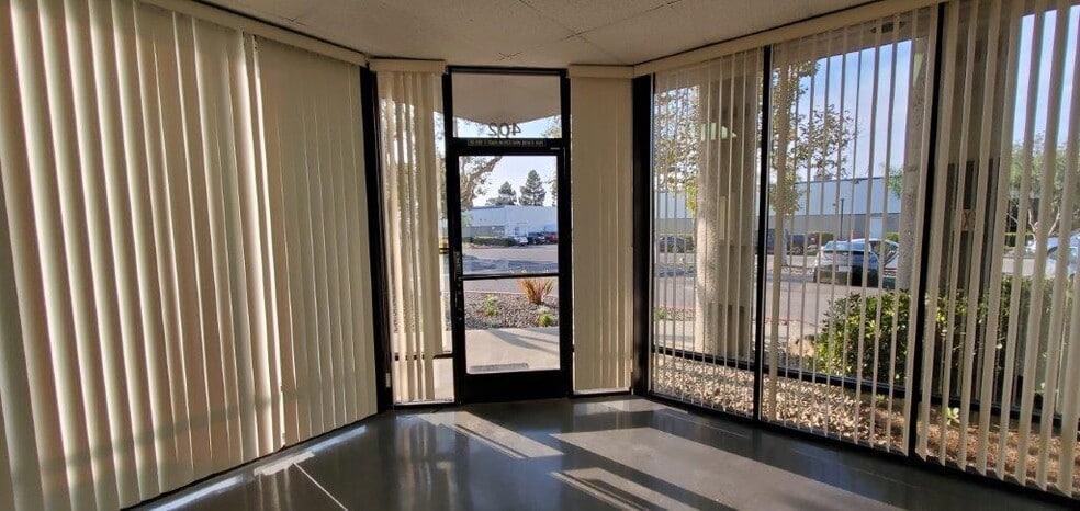 More Photos Of 3070 Skyway Dr, Santa Maria Warehouse For Lease