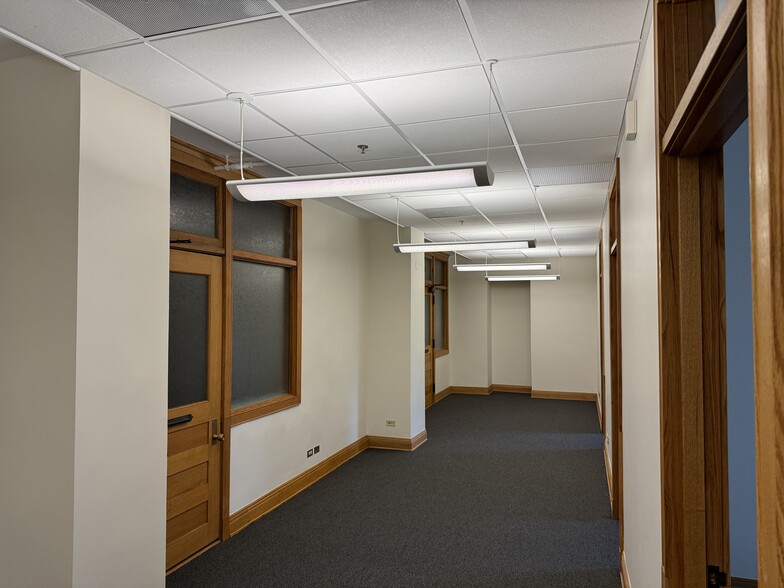 More Photos Of 53 W Jackson Blvd, Chicago Office For Lease