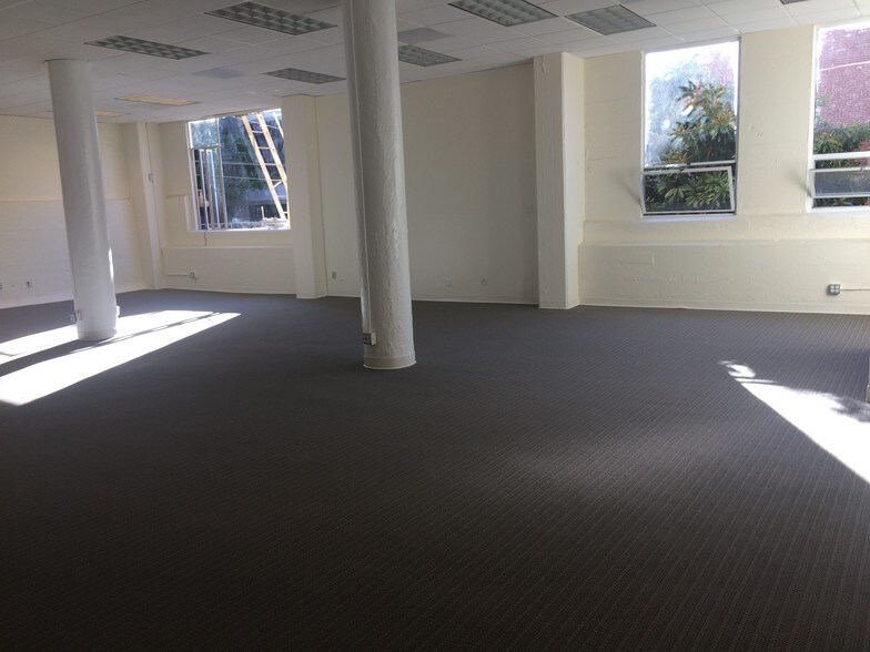 More Photos Of 950 Battery St, San Francisco Office For Lease