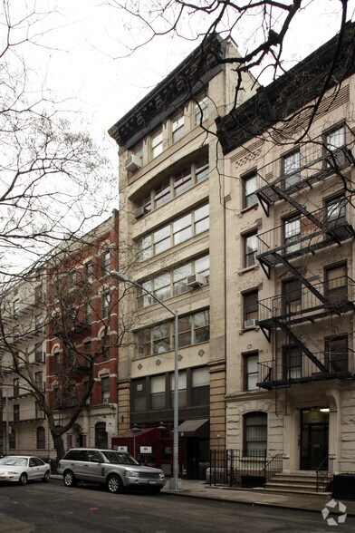 Primary Photo Of 9 Jones St, New York Apartments For Sale