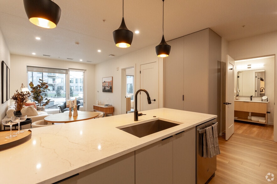 More Photos Of 1380 Uvalda St, Aurora Apartments For Lease
