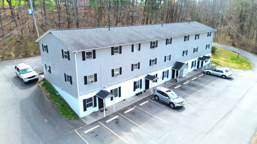 Primary Photo Of 85 Green Meadow Ln, Rocky Mount Apartments For Sale