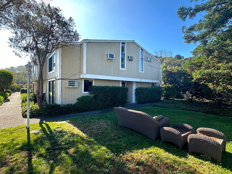 More Photos Of 150 Shoreline Hwy, Mill Valley Apartments For Sale