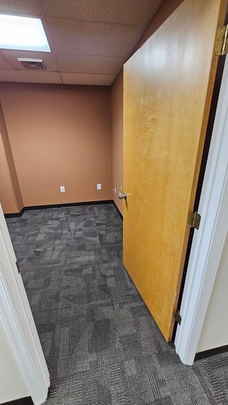More Photos Of 7131 Rising Sun Ave, Philadelphia Office For Lease