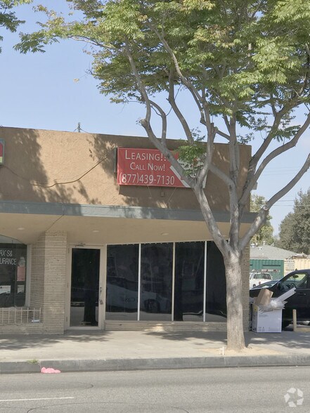 More Photos Of 6723-6729 Long Beach Blvd, Long Beach General Retail For Lease